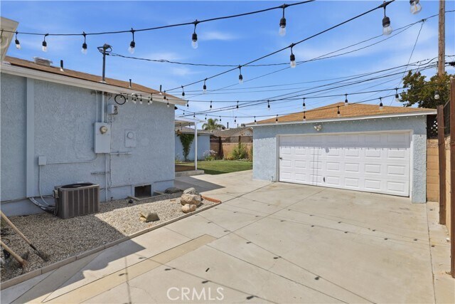 Building Photo - 4809 Falcon Ave