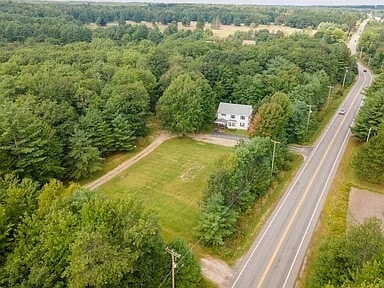 Building Photo - 197 Brackett Rd