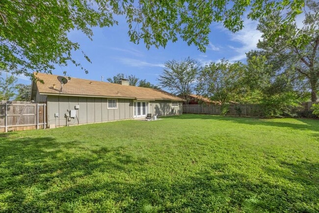 Building Photo - 11602 Fast Horse Dr