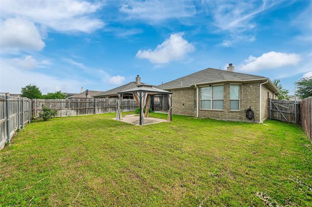 Building Photo - 5813 Paluxy Sands Trail