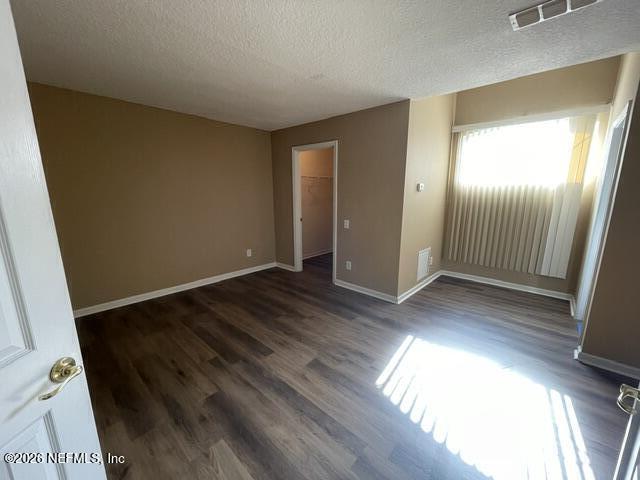 Building Photo - 8907 Hampton Landing Dr E