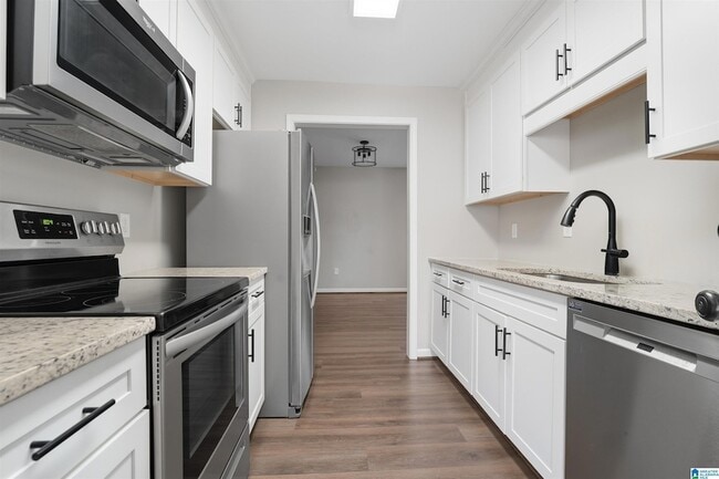 Building Photo - 2087 Montreat Cir