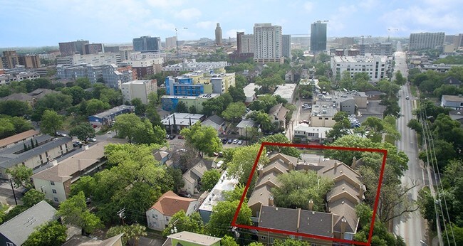 Aerial Photo - 1900 San Gabriel St