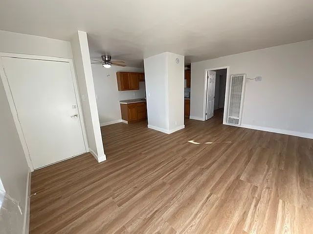 Building Photo - Charming 1-Bedroom Apartment in Convenient Azusa Location