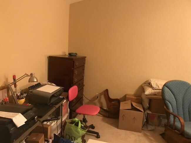 Building Photo - 121 Sonoma Way