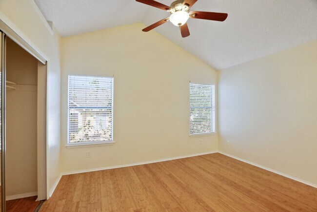 Building Photo - 11901 Swearingen Dr