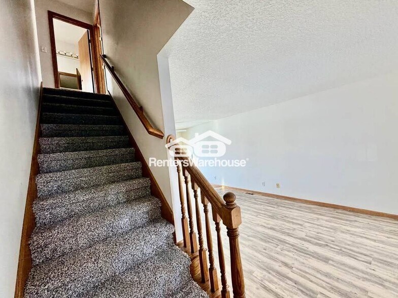 Building Photo - 3002 SE Grant St