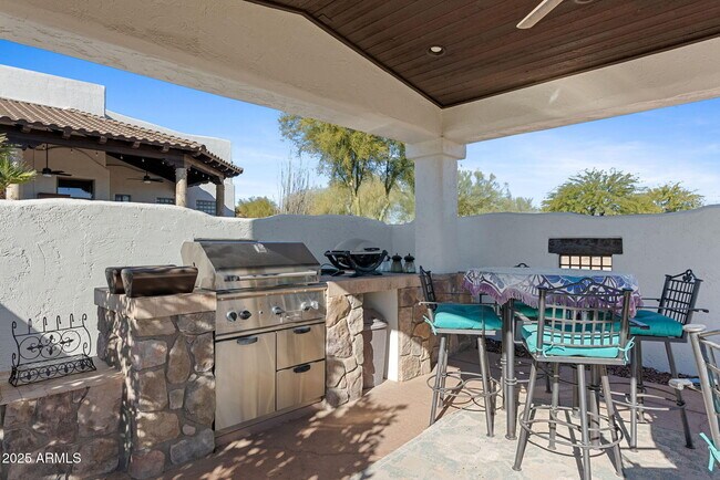 Building Photo - 14537 E Windstone Trail