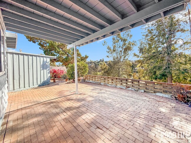 Building Photo - Charming El Cajon Home with Spacious Living and Expansive Backyard