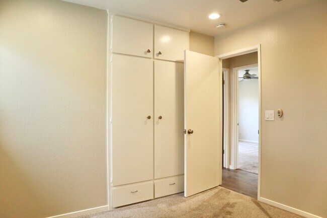 Building Photo - Adorable home in Northgate – Fremont!