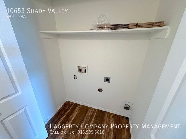 Building Photo - 10653 Shady Valley Dr