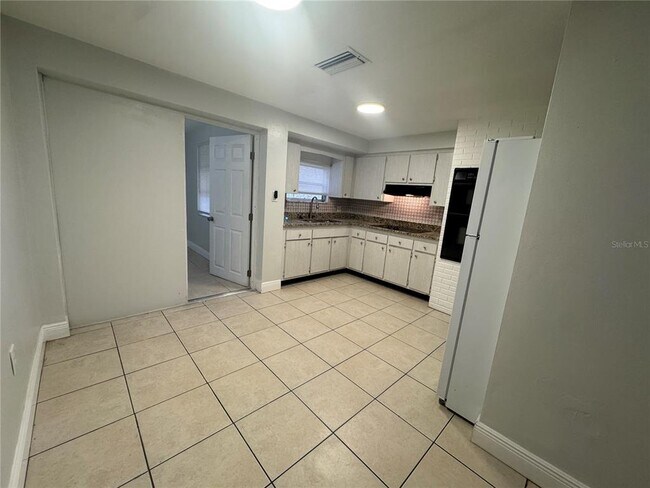 Building Photo - 5965 63rd Ave N