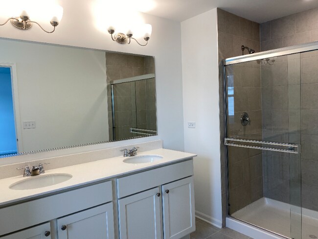 Building Photo - 4525 Chelsea Mnr Cir