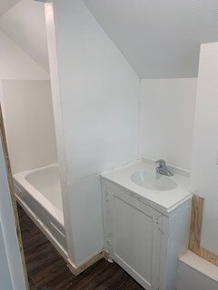 Building Photo - 869 Albemarle St