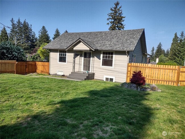 Building Photo - 6815 Lower Ridge Rd