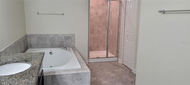 Building Photo - 15226 Pacey Cove Dr