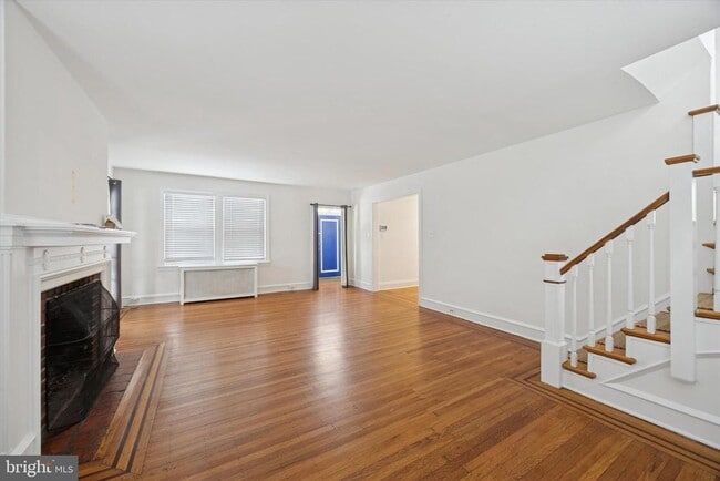 Building Photo - 74 Drexel Ave