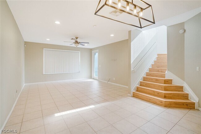 Building Photo - 3174 Antica St