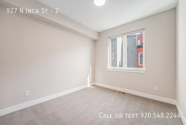 Building Photo - 927 Inca St