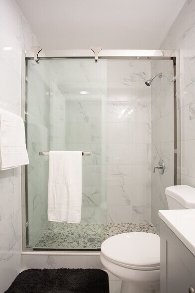 Building Photo - 1816 S 9th St