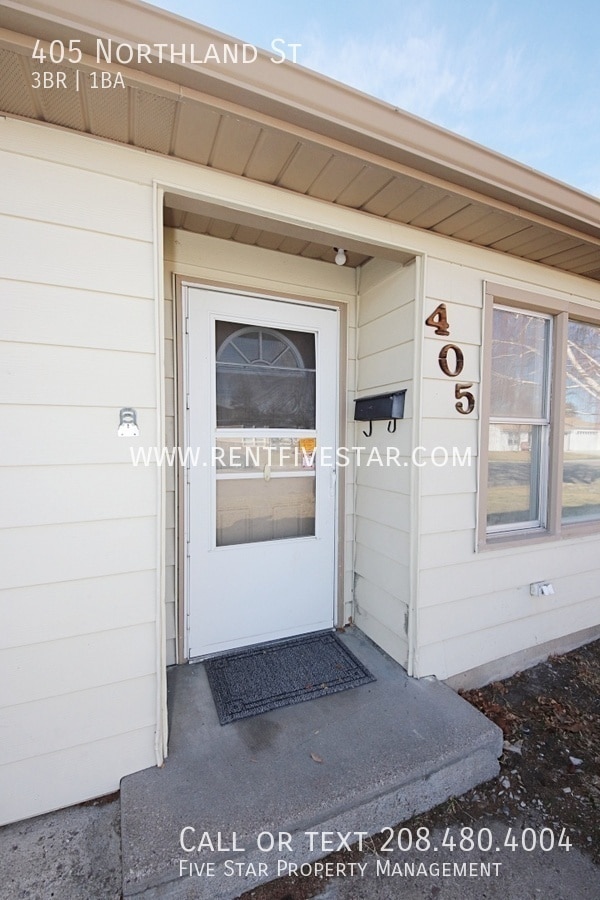 Building Photo - 405 Northland St