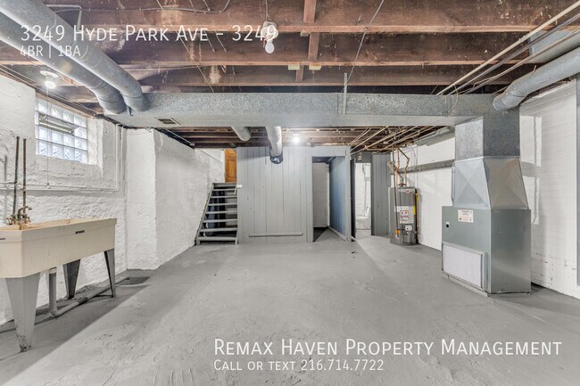 Building Photo - 3249 Hyde Park Ave