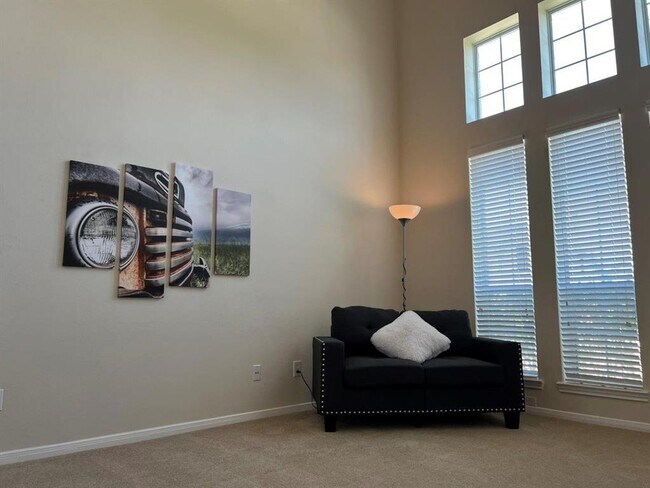 Building Photo - 57 Terra Bella Dr