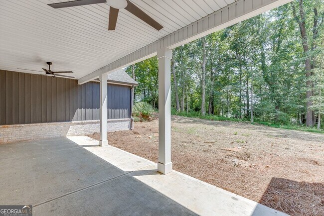 Building Photo - 115 Rains Rd