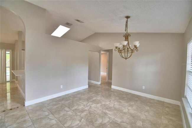 Building Photo - 531 Katherwood Ct