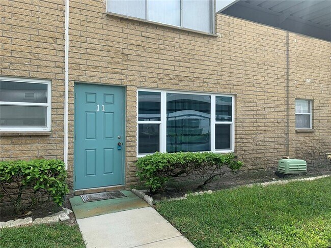 Building Photo - 5247 81st St N