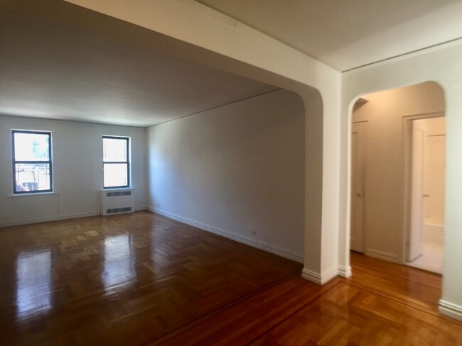 Floorplan - 560 West 218th Street