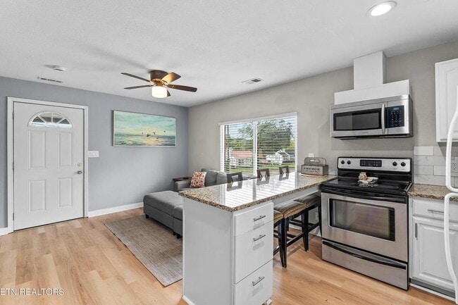 Building Photo - 3625 Reagan Ave NW