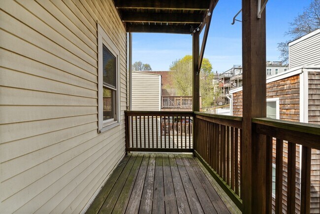 Building Photo - 46 Mercer St