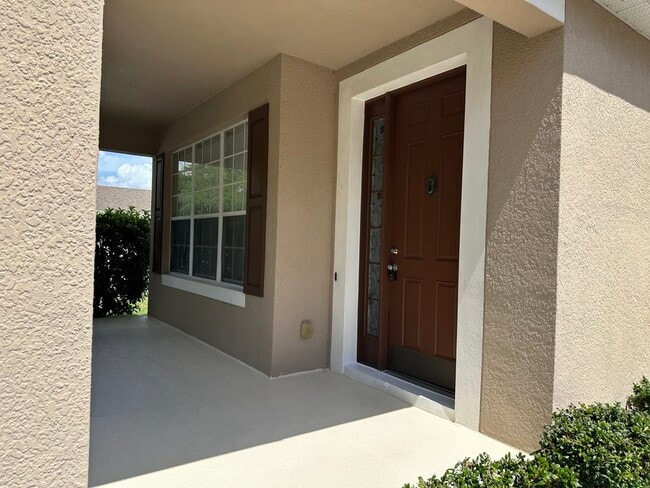 Building Photo - 2211 Pine Oaks Tr