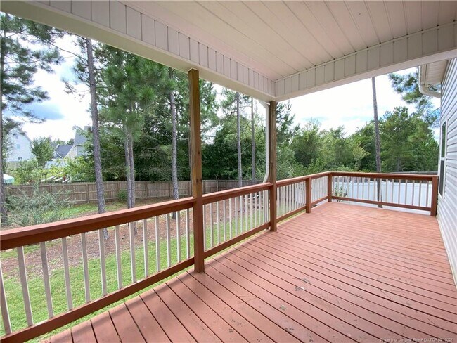 Building Photo - 43 Old Montague Way
