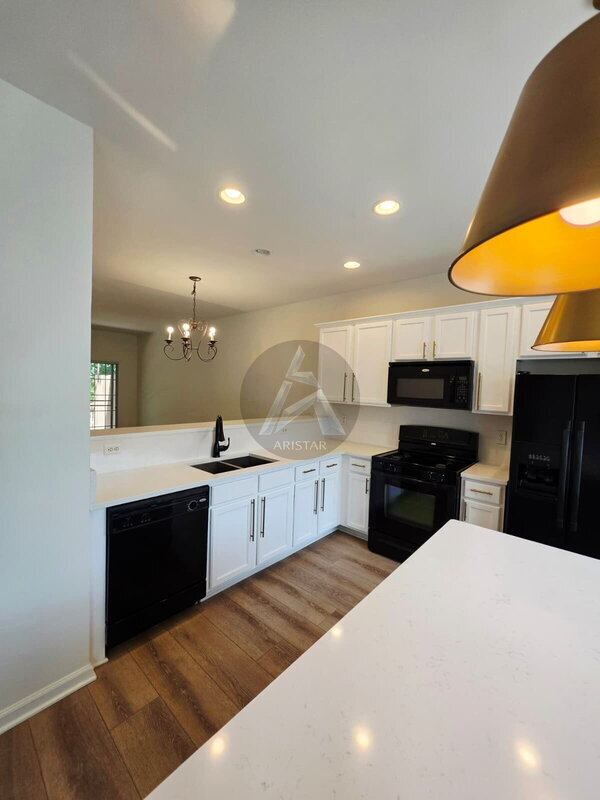 Building Photo - 1440 Dolcetto Trce