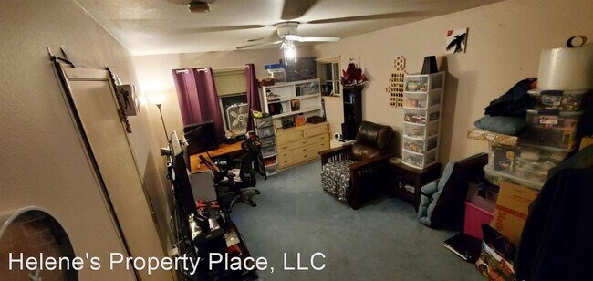 Building Photo - 3 br, 2.5 bath House - 259 NW Clay Court