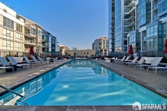 Building Photo - 480 Mission Bay Blvd North