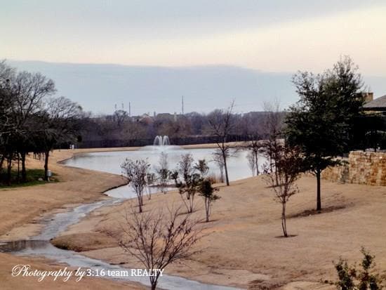 Building Photo - 4927 Oak Knoll Ln