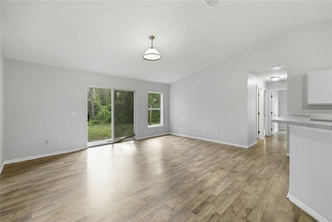 Building Photo - 91 Fir Dr