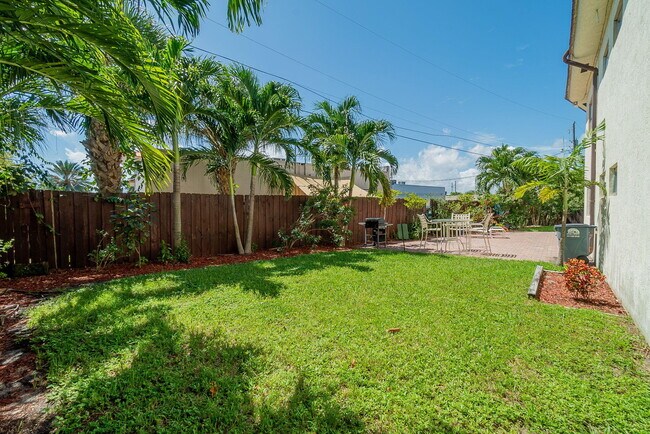 Building Photo - 308 Southwind Ct