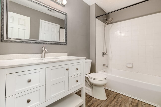 Building Photo - 770 Cantering Hills Way