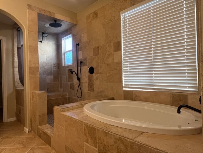 Building Photo - 35108 Via Santa Catalina