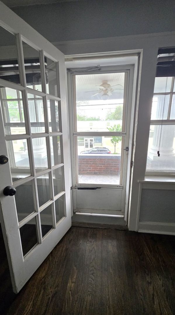 Building Photo - Beautifully Designed 2BR|1BA | Coming Soon!