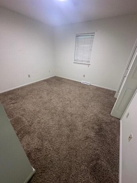 Building Photo - 2002 Bridgewater Dr