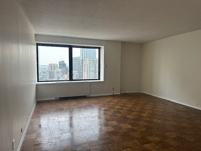 Building Photo - 85 E India Row