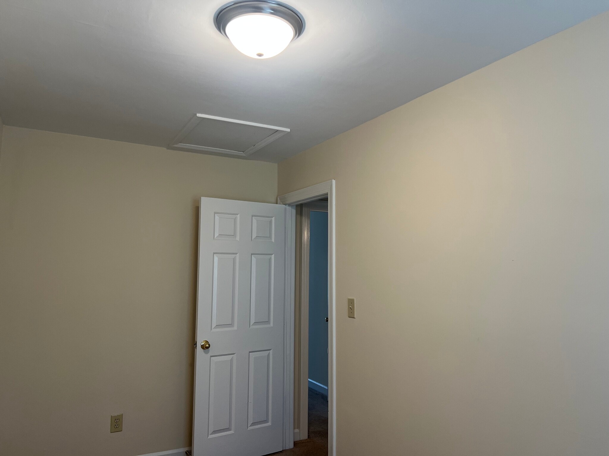 Building Photo - 2505 Saint Christopher Cir SW