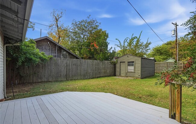 Building Photo - 2 Bed | 1 Bath Near Cherry Street!