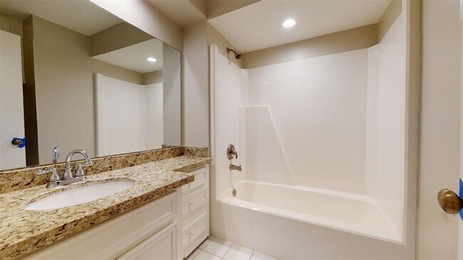 Building Photo - 727 Bunker Hill Rd