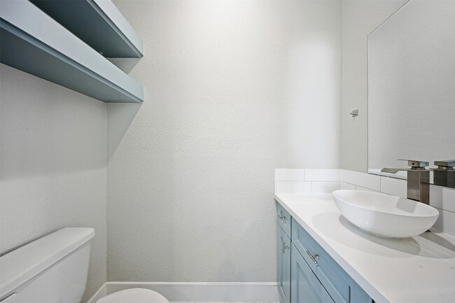 Building Photo - 514 E 29th St